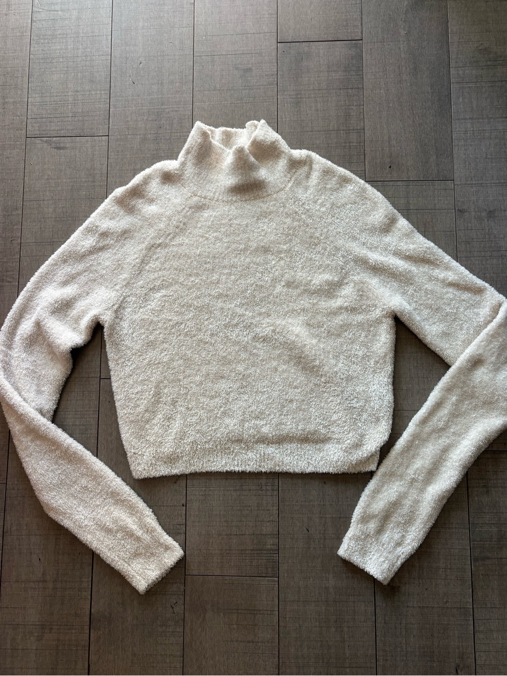 ♠️5/$25♠️Cozy Cream Mock-Neck Cropped Sweater